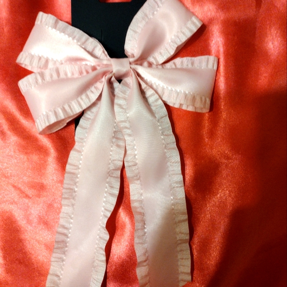Light pink Lacey hairbow